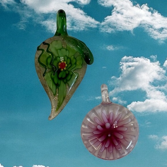 Glass Leaf and Flower Pendants - Picture 1 of 2